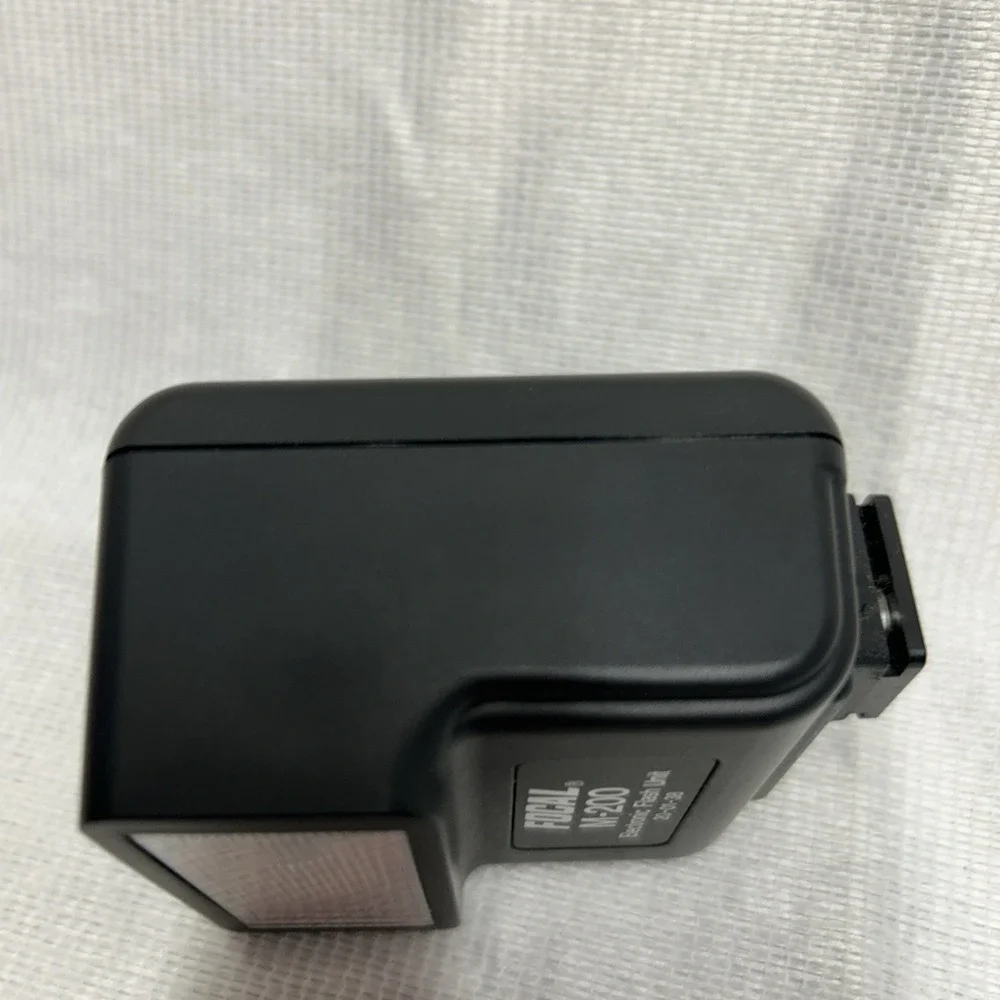 Focal M200 Shoe Mount Flash